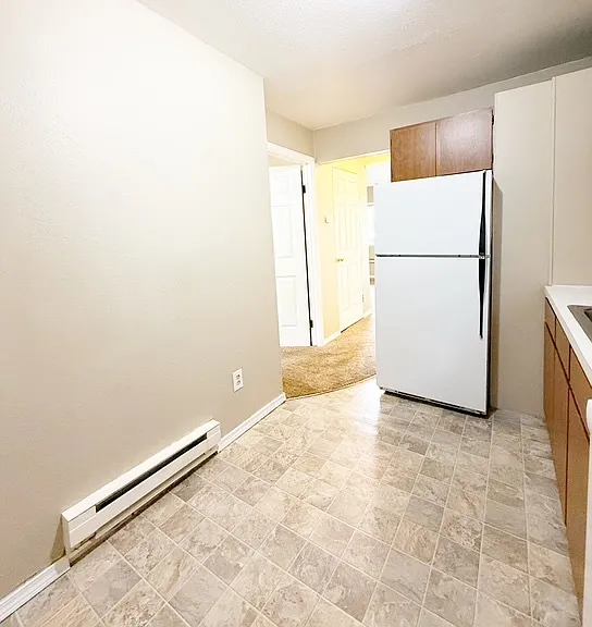 637 Pleasant Ave — Photo 20