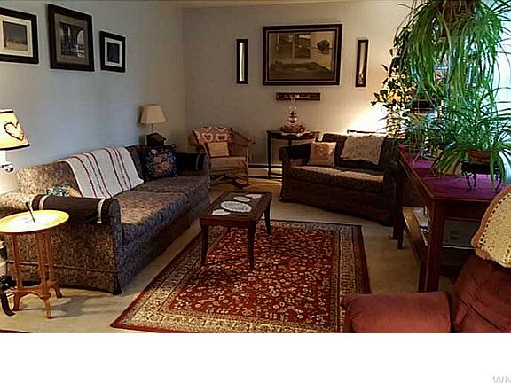 5th image of 108 Campus Dr W