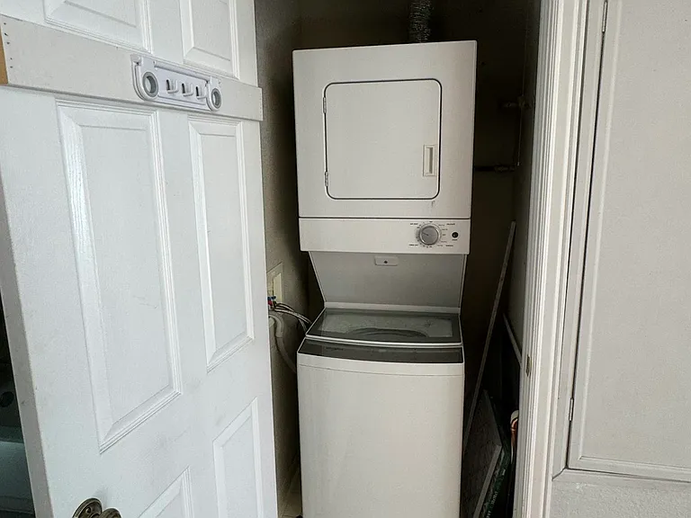 In-Unit Washer/Dryer