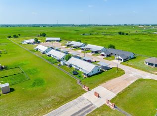 Meadows Rd, Weatherford, TX 76088