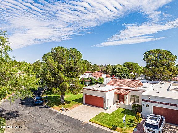 2nd image of 108 Casas Bella Ln