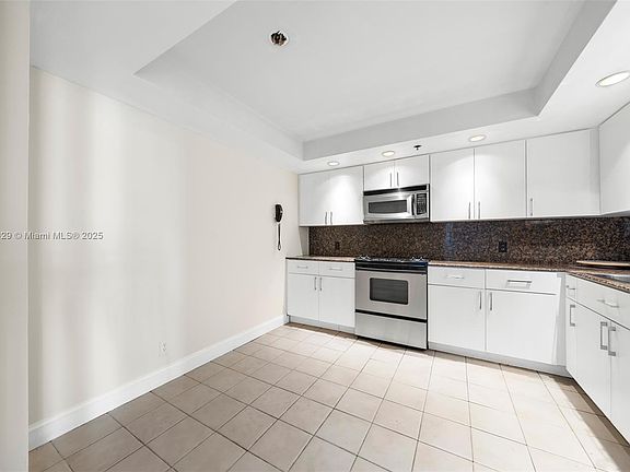 5th image of 1627 Brickell Ave APT 1906