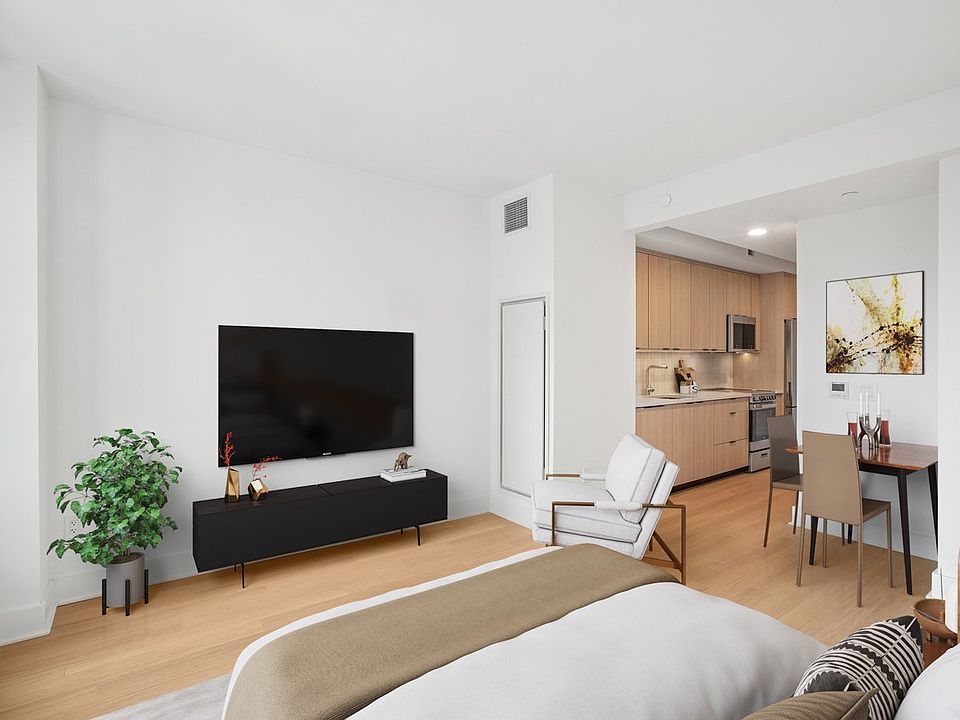 1st image of 499 President St #339