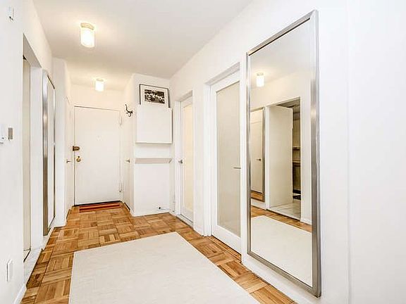 2nd image of 20 University Pl #7W