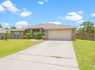 2132 Vizcaya Dr, Navarre, FL 32566