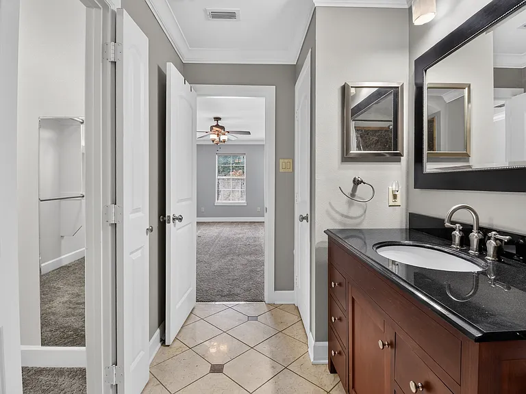904 Solaris Pl — Photo 21