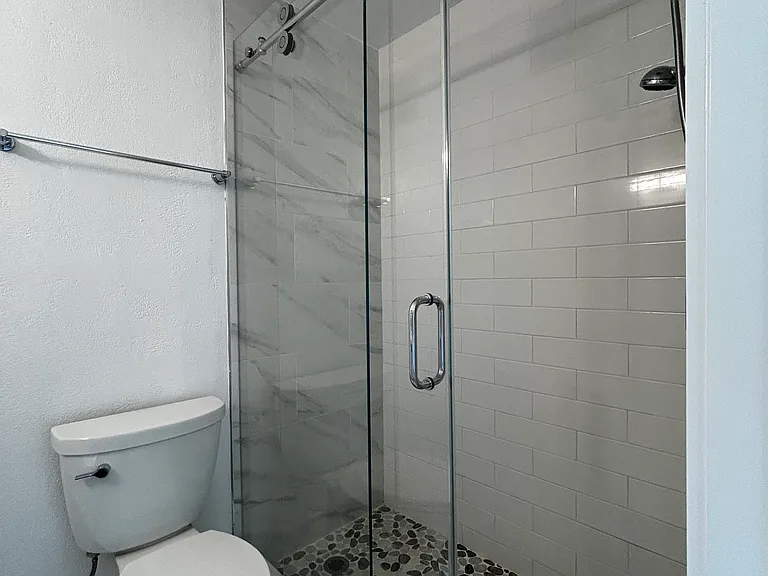 4499 Dorando Dr — Photo 17