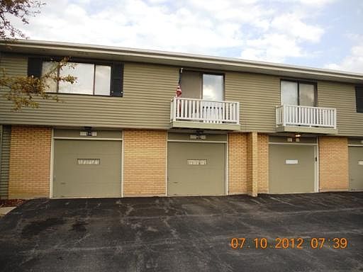 2nd image of 104 Millbrook Ln #174