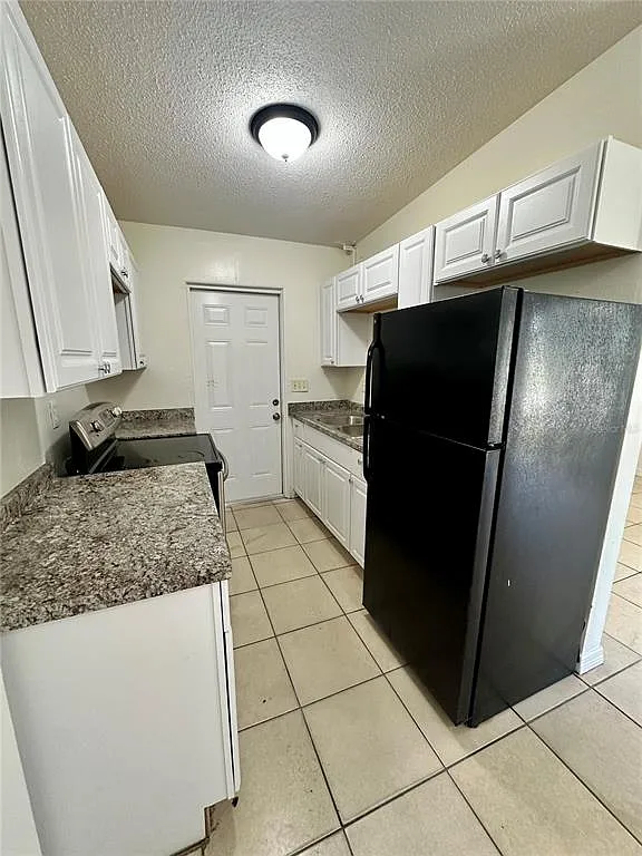 2 bed, 1.0 bath, 780 sqft, $1,250 — Photo 3