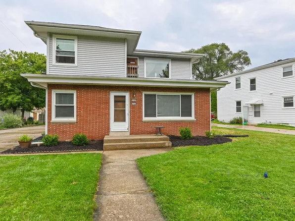 2121 North 106th STREET #2123, Wauwatosa, WI 53226