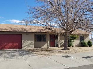 10414 Del Haven St SW, Albuquerque, NM 87121