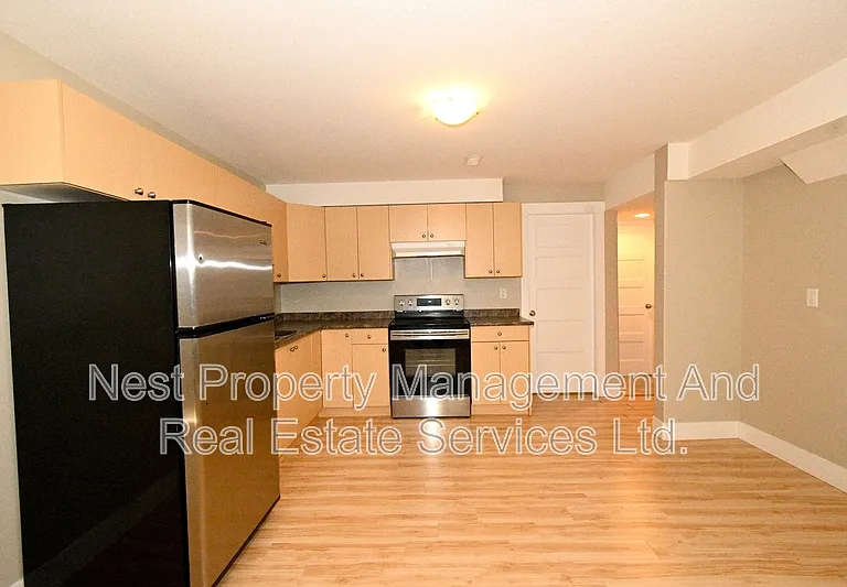 3167 Maurice Dr — Photo 2
