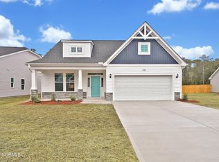 1142 Spincast Rd, Southport, NC 28461