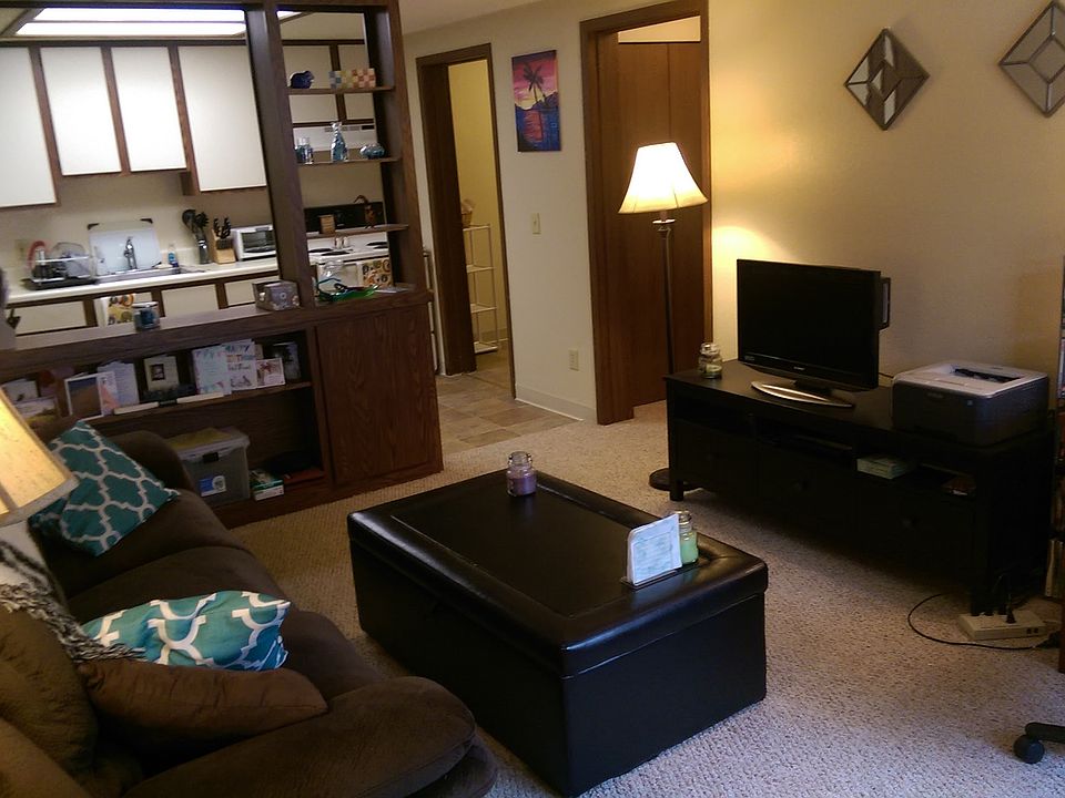 1st image of 1736 Huntsville Dr APT H