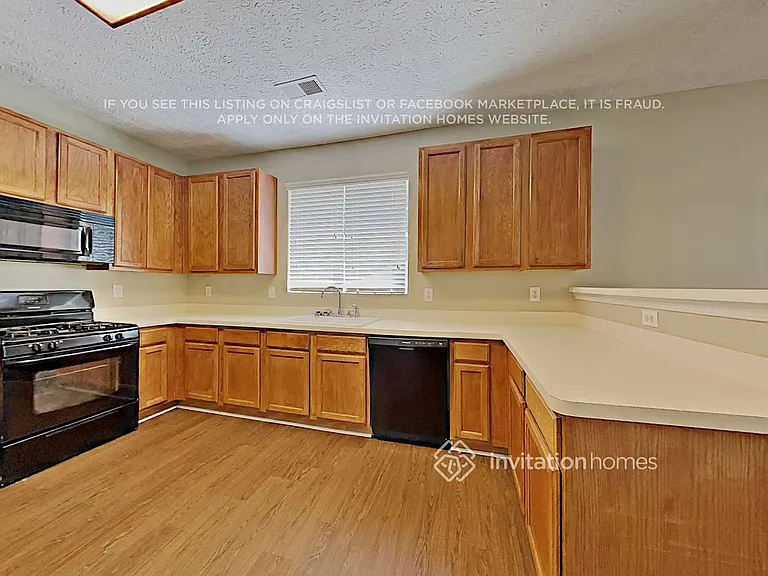 3090 Waterplace Cv — Photo 9