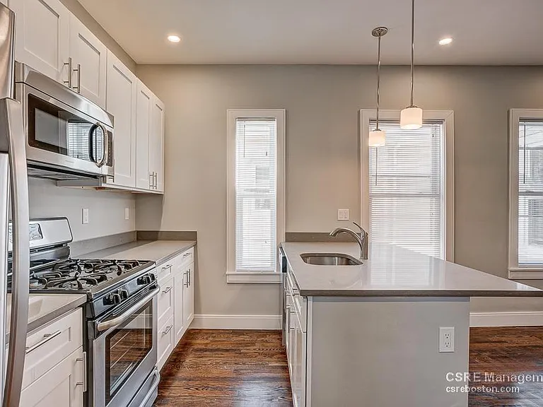 147 Boston St #1 — Photo 3