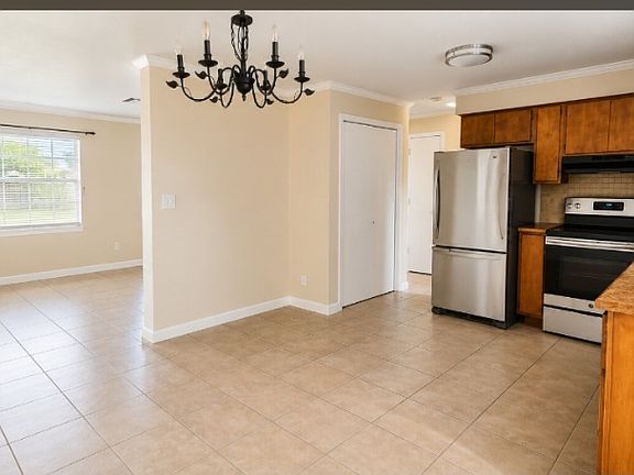 3rd image of 31259 Fernway St