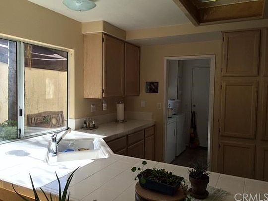 4th image of 41520 Avenida De La Reina