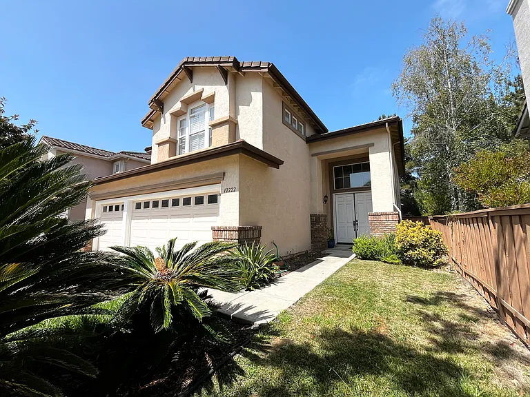 12222 Meadow Grass Ct — Photo 2
