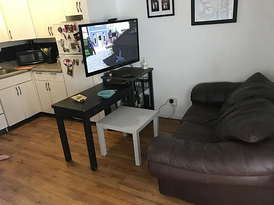 Rented by Vanderborgh Realty  | media 9
