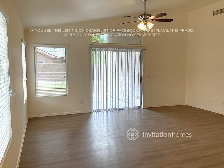 7161 W Pontiac Dr — Photo 3