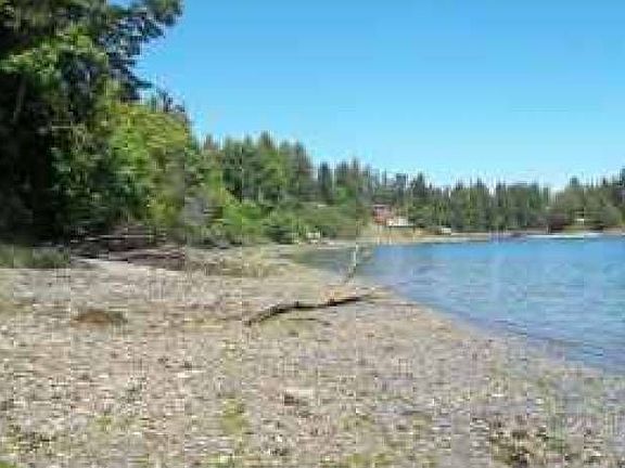 3rd image of 3724 NW Phinney Bay Dr