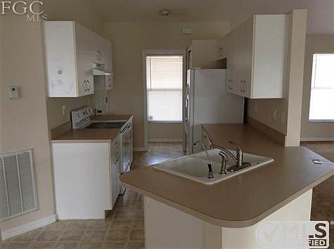 5th image of 3315 11th St W Unit 3