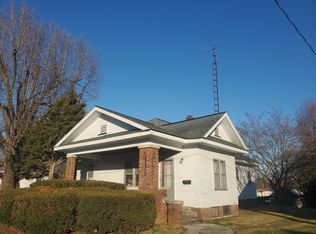 704 N Freelandville Ave, Bicknell, IN 47512