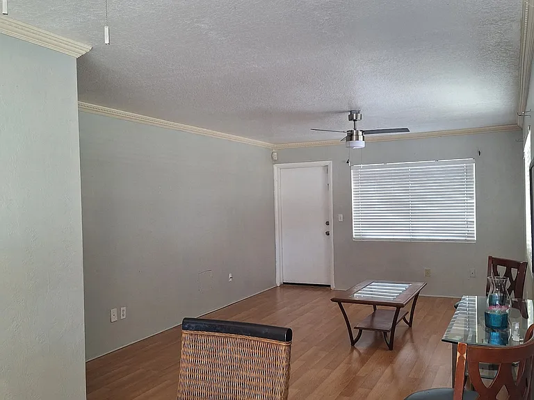 303 Ridge Blvd — Photo 13