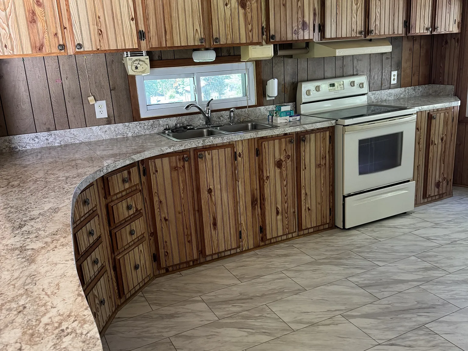 145 Hillrise Drive - 1 — Photo 3