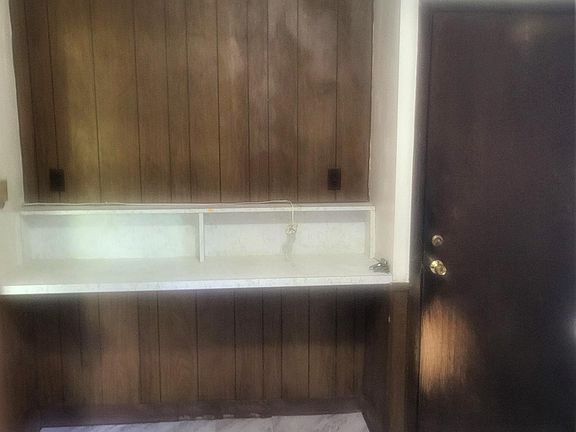 2nd image of 116 Shirley Ave