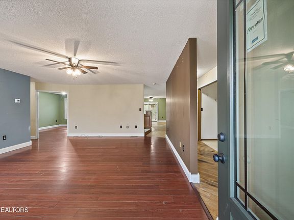 5th image of 1334 Niggs Creek Rd