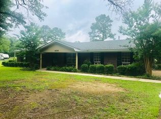 409 Sylvan Rd, Columbus, MS 39702
