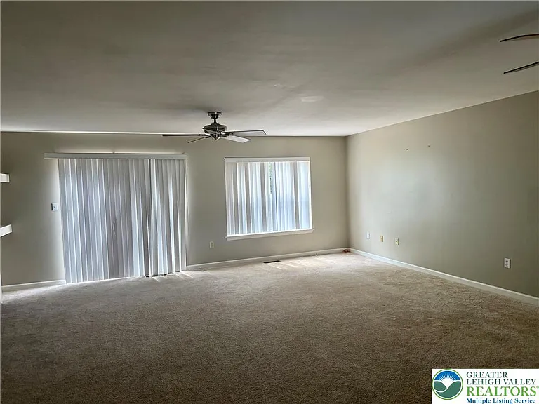 6510 Pioneer Dr — Photo 5