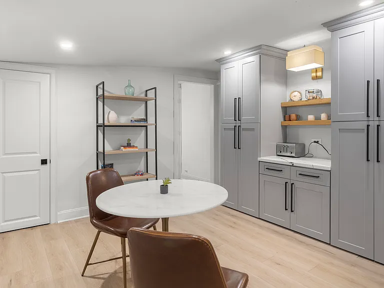 220 Brooklyn Ave #220 — Photo 8