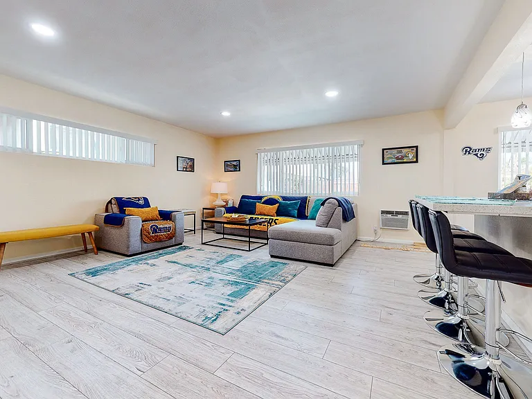 543 Evergreen Street — Photo 14