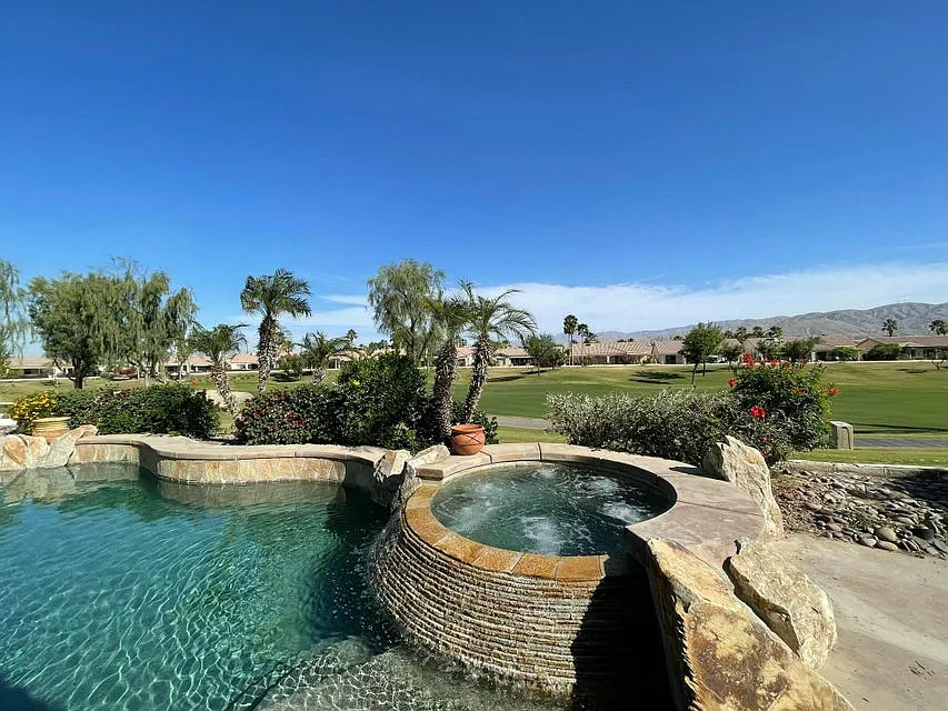 3 bed, 2.5 bath, 2569 sqft, $6,500 — Photo 3