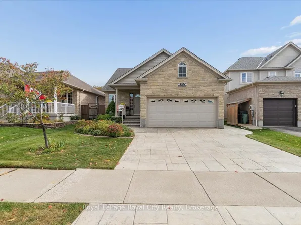 18 Mullin Dr, Guelph, ON N1E 0E1
