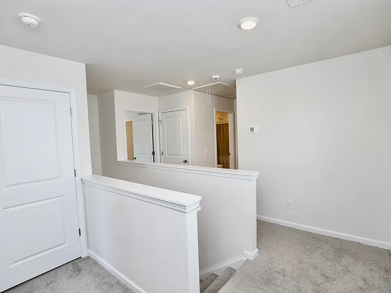 352 Sandbach Rd — Photo 28