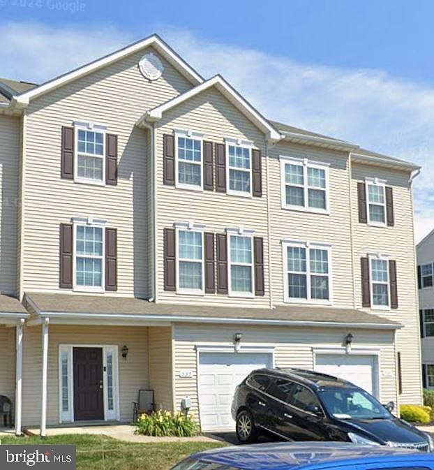 1st image of 535 Marion Rd #535