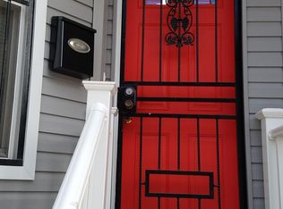 82 Newkirk St, Jersey City, NJ 07306