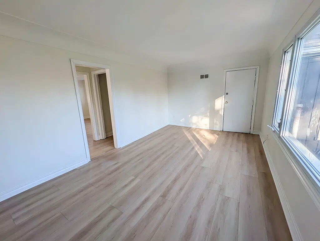 6530 Ash St — Photo 3