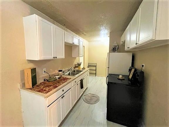 5th image of 1409 SW 13th St