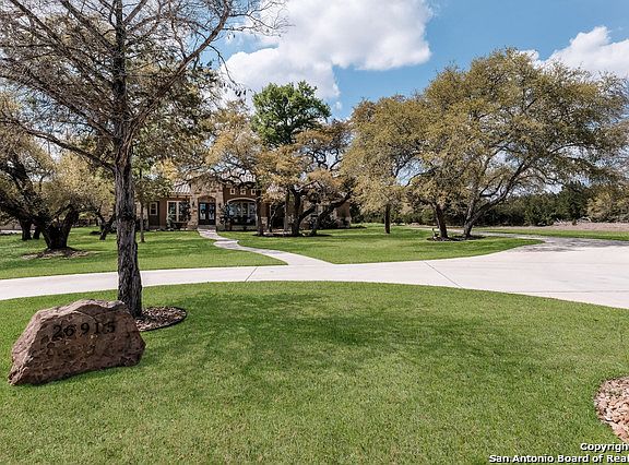 2nd image of 26915 Rockwall Pkwy