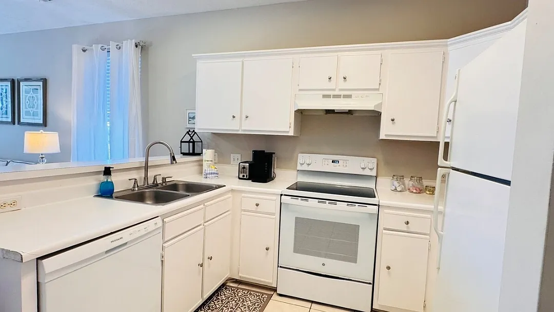 2 bed, 1200 sqft, $1,700 — Photo 3