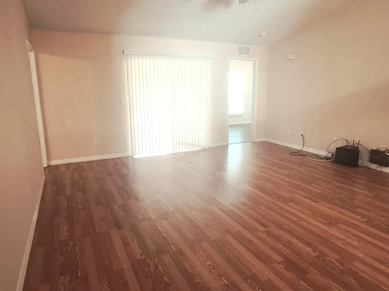 16 Lloshire Path — Photo 16