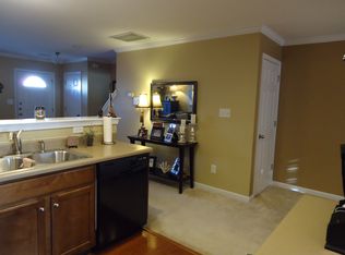 1928 Grassy Banks Dr, Raleigh, NC 27610