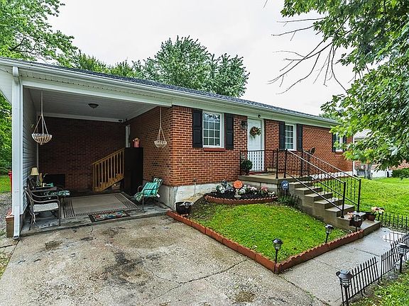 2nd image of 111 McIntosh Dr