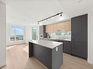 13725 George Jct #3403, Surrey, BC V3T 0R1