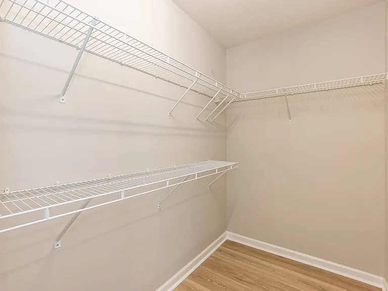 3010 Remington Oaks Cir — Photo 24